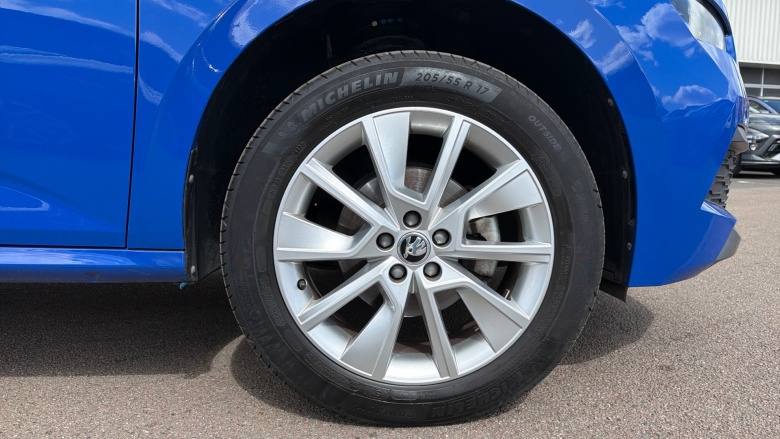 Skoda Kamiq 1.0 TSI 110 SE 5dr DSG Petrol Hatchback